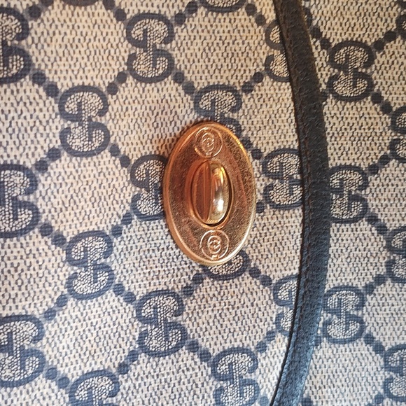 Vintage authentic Gucci Blue/Beige and Navy Blue Crossbody Bag - Picture 9 of 9